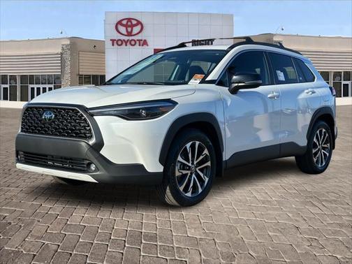 2025 Toyota Corolla Cross XLE