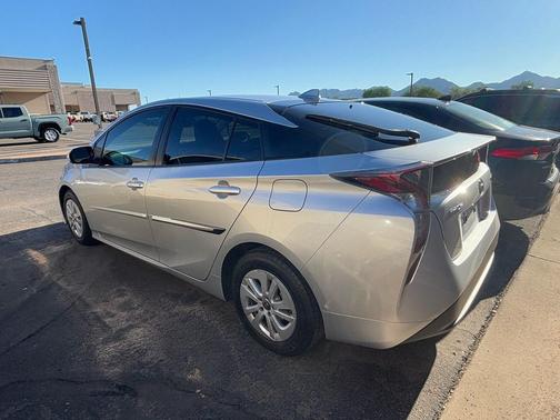 2016 Toyota Prius Two