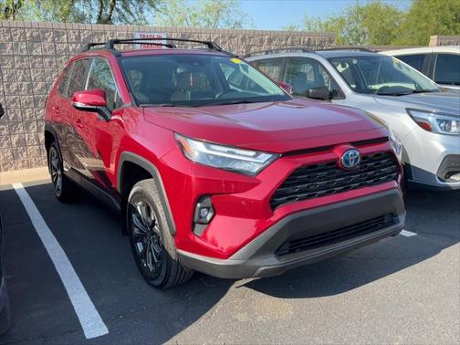 2022 Toyota RAV4 Hybrid XLE Premium
