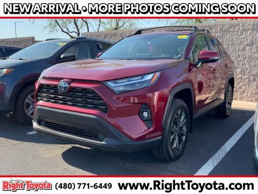 2022 Toyota RAV4 Hybrid XLE Premium