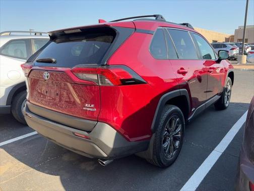 2022 Toyota RAV4 Hybrid XLE Premium
