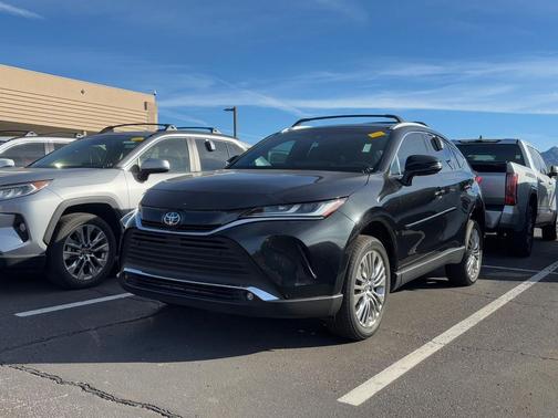 2024 Toyota Venza XLE