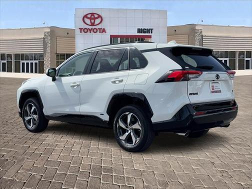 2025 Toyota RAV4 Hybrid SE