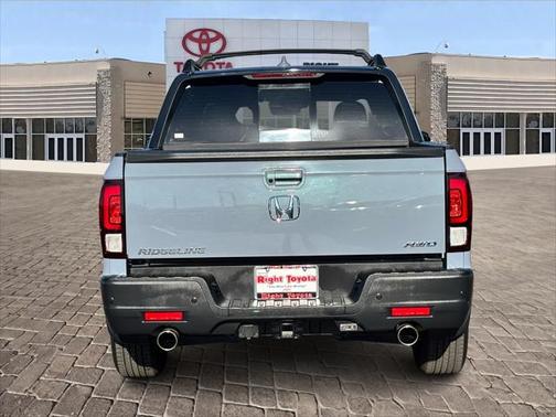 2022 Honda Ridgeline Black