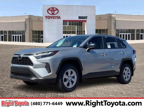 2025 Toyota RAV4 LE