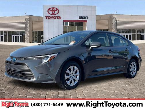 2025 Toyota Corolla Hybrid LE