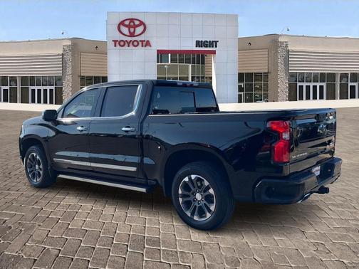 2022 Chevrolet Silverado 1500 High Country