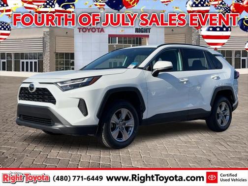 2023 Toyota RAV4 XLE