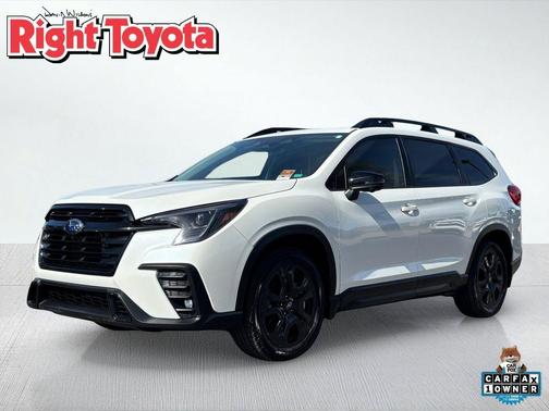Crystal White Pearl 2023 Subaru Ascent Onyx Edition Limited 7-Passenger
