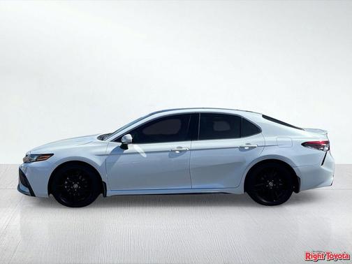 Wind Chill Pearl 2024 Toyota Camry XSE