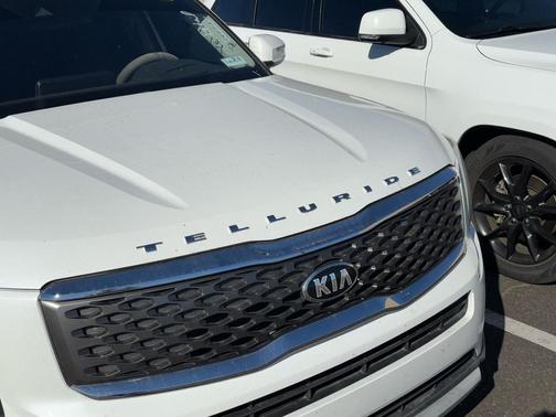 2020 Kia Telluride LX
