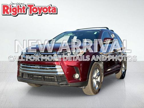 Ooh La La Rouge Mica 2019 Toyota Highlander Limited