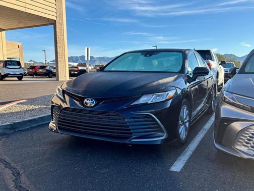 2024 Toyota Camry LE