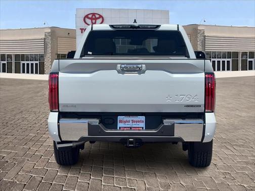 2025 Toyota Tundra Hybrid 1794 Edition