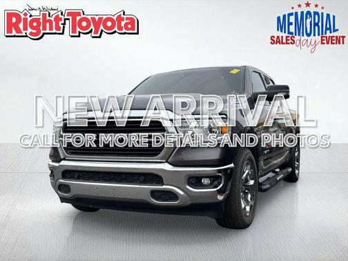 Granite Crystal Metallic Clearcoat 2021 RAM 1500 Big Horn/Lone Star
