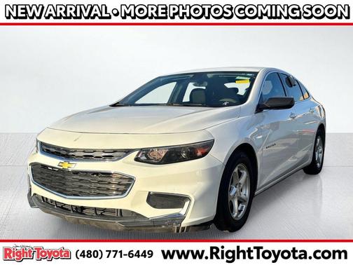 Summit White 2018 Chevrolet Malibu 1LS Sedan