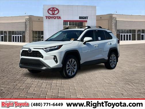 2025 Toyota RAV4 XLE Premium