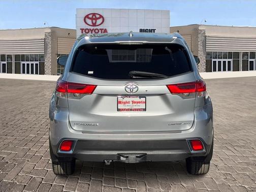 2019 Toyota Highlander Limited Platinum