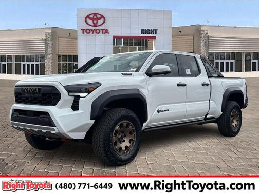 2025 Toyota Tacoma Hybrid Trailhunter