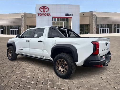 2025 Toyota Tacoma Hybrid Trailhunter