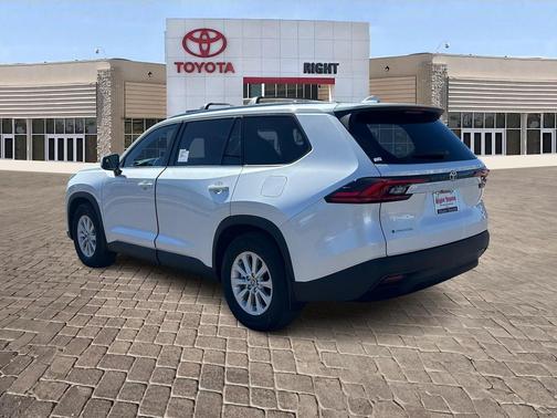 2026 Toyota Grand Highlander Hybrid XLE