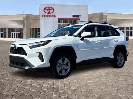 2022 Toyota RAV4 Hybrid XLE