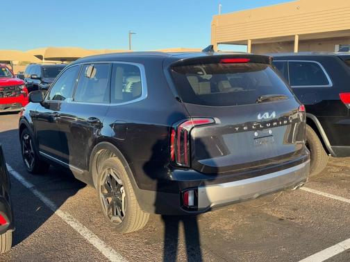2025 Kia Telluride EX