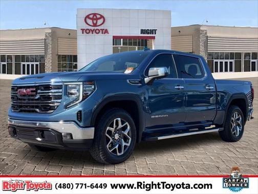 2024 GMC Sierra 1500 SLT