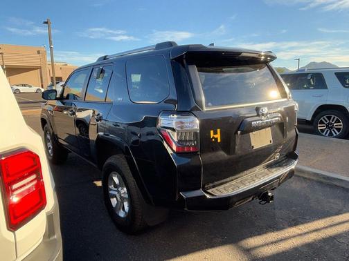 2024 Toyota 4Runner SR5 Premium