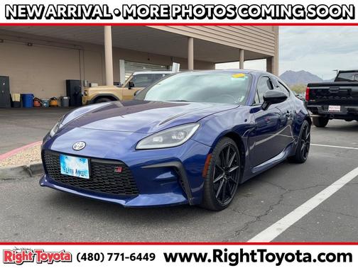 2023 Toyota GR86 Premium