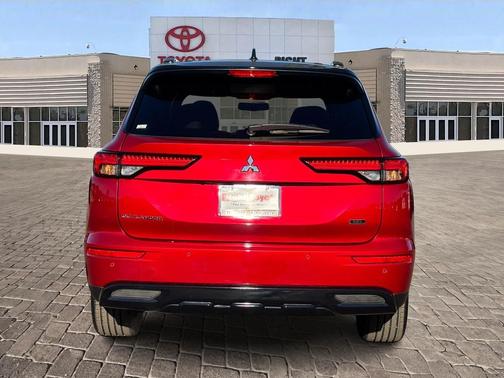 2024 Mitsubishi Outlander SEL Black Edition 2WD