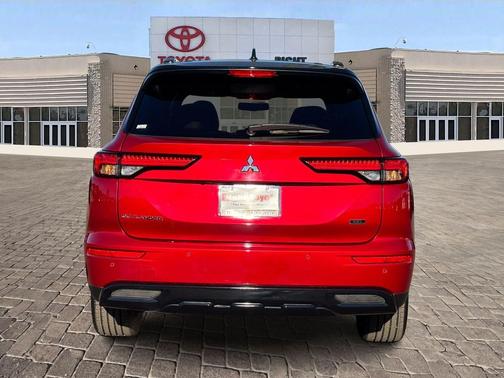 2024 Mitsubishi Outlander SEL Black Edition 2WD