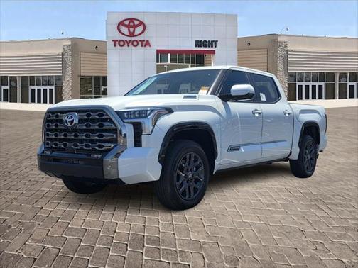2025 Toyota Tundra Hybrid Platinum