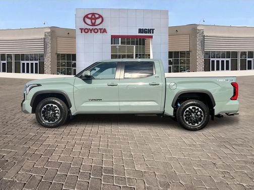 2025 Toyota Tundra SR5