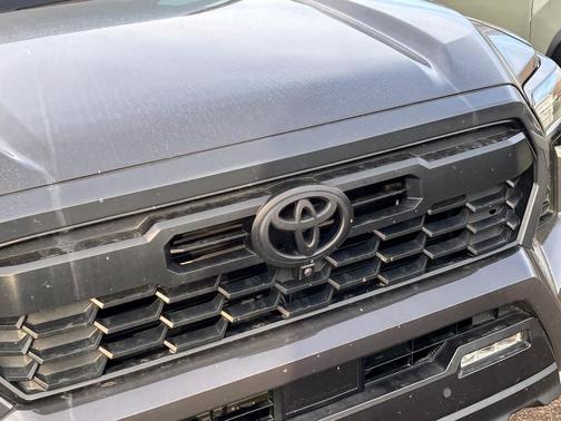 2024 Toyota Tacoma TRD Off Road