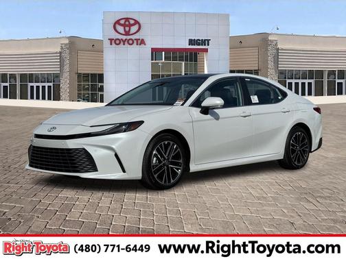 2025 Toyota Camry XLE