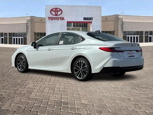 2025 Toyota Camry XLE