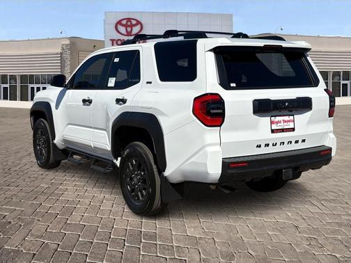 2025 Toyota 4Runner SR5