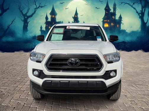 2022 Toyota Tacoma SR5