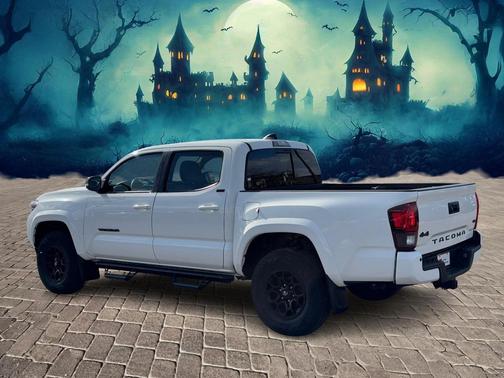 2022 Toyota Tacoma SR5