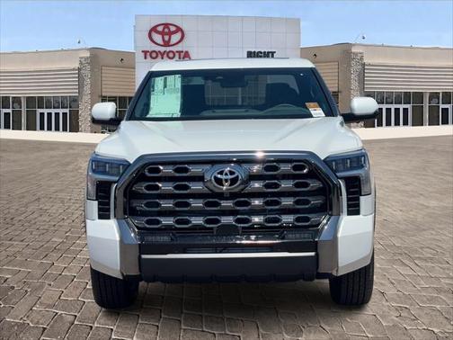 2025 Toyota Tundra Hybrid Platinum