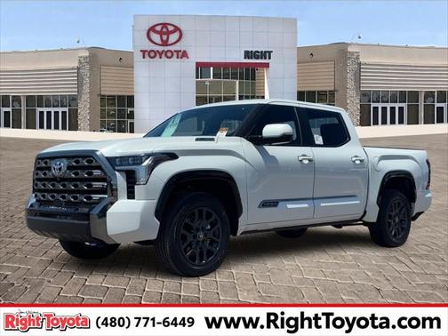 2025 Toyota Tundra Hybrid Platinum