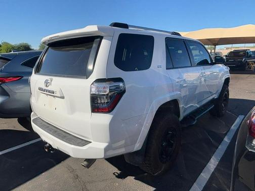 2022 Toyota 4Runner SR5