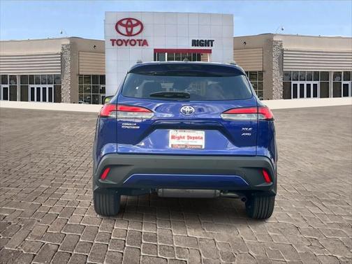 2025 Toyota Corolla Cross XLE