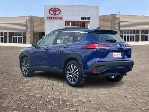 2025 Toyota Corolla Cross XLE