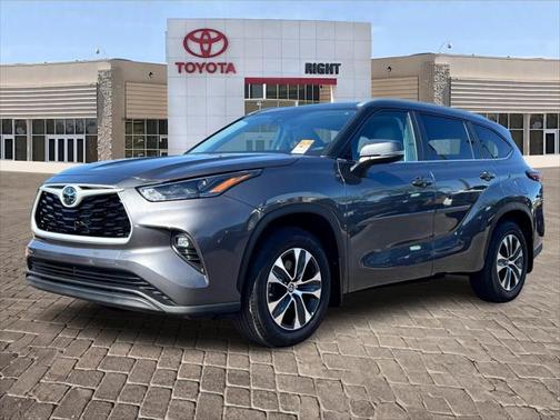2024 Toyota Highlander XLE