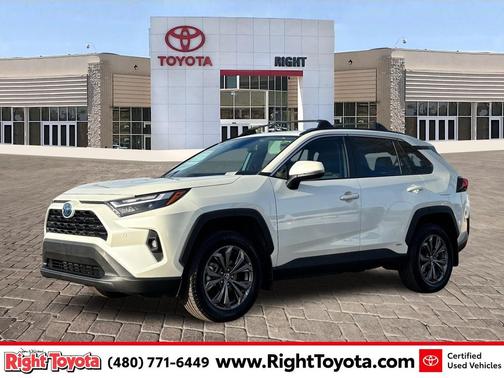2022 Toyota RAV4 Hybrid XLE Premium