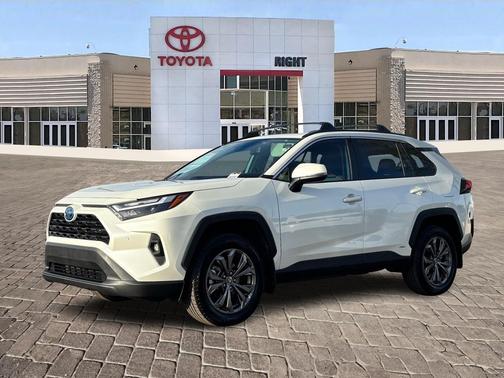 2022 Toyota RAV4 Hybrid XLE Premium