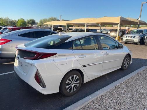 2022 Toyota Prius Prime XLE