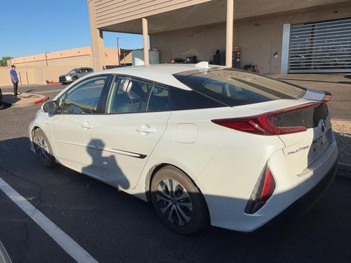 2022 Toyota Prius Prime XLE